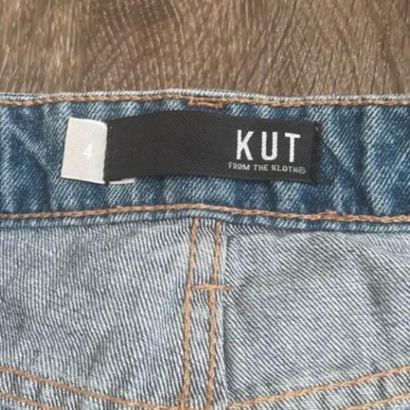 Kut from the Kloth Size 4 Denim Shorts NWOT - Picture 4 of 6